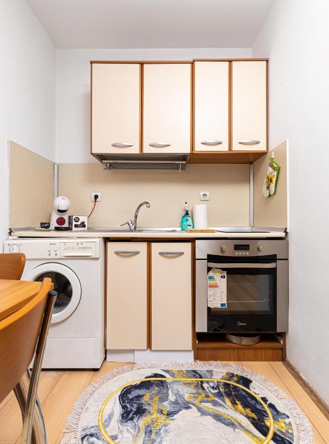 פלובדיב Lovely 1Bd Apartment Close To The Summer Theatre מראה חיצוני תמונה